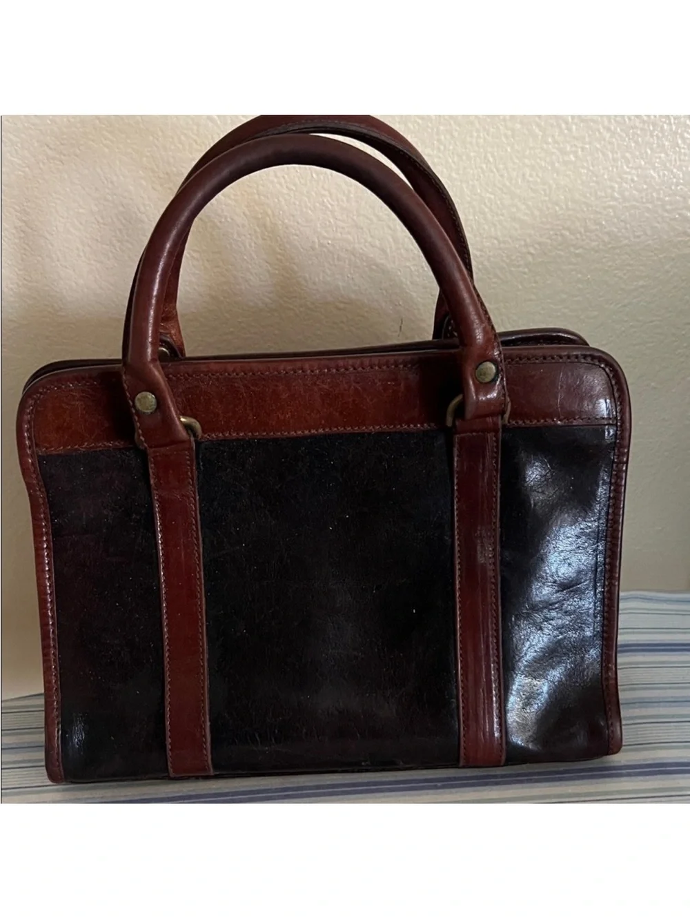 Brahmin Vintage Classic Two-Tone Leather Handbag in Black and Brown
